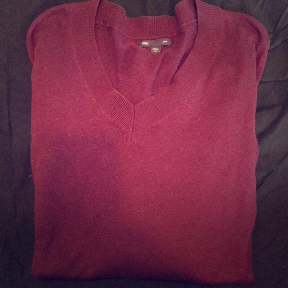 Sweater from gap outlet